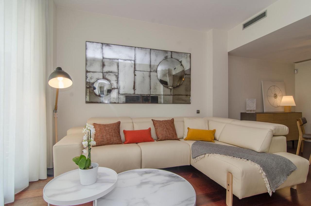 Sitges Spaces Garden Paradise 3 Bedroom, 3 Bathroom, Huge Private Garden-Terrace, Pool- Sleeps Up To 8 Exterior foto